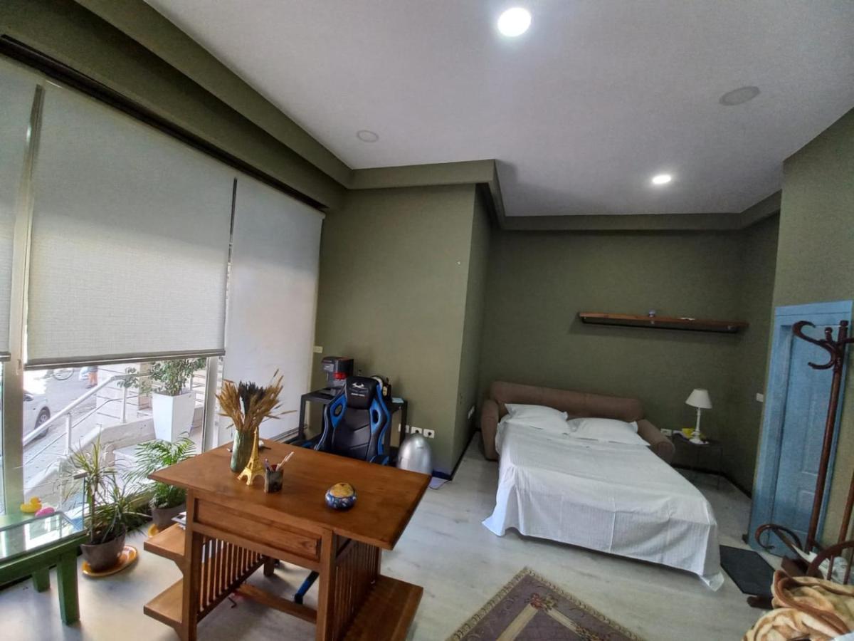 Penthouse Rooms & Aparts ティラナ エクステリア 写真